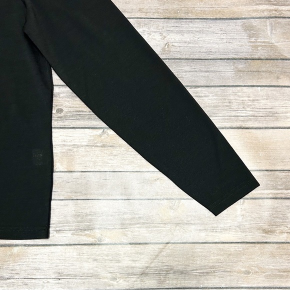 Naadam Black Ultralight Crew Neck Long Sleeve Wool Blend T Shirt NWT Small Mens - Picture 4 of 10